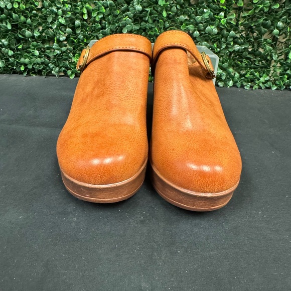 B O C By Born Liv Clog Heel - W7.5 - Picture 3 of 8